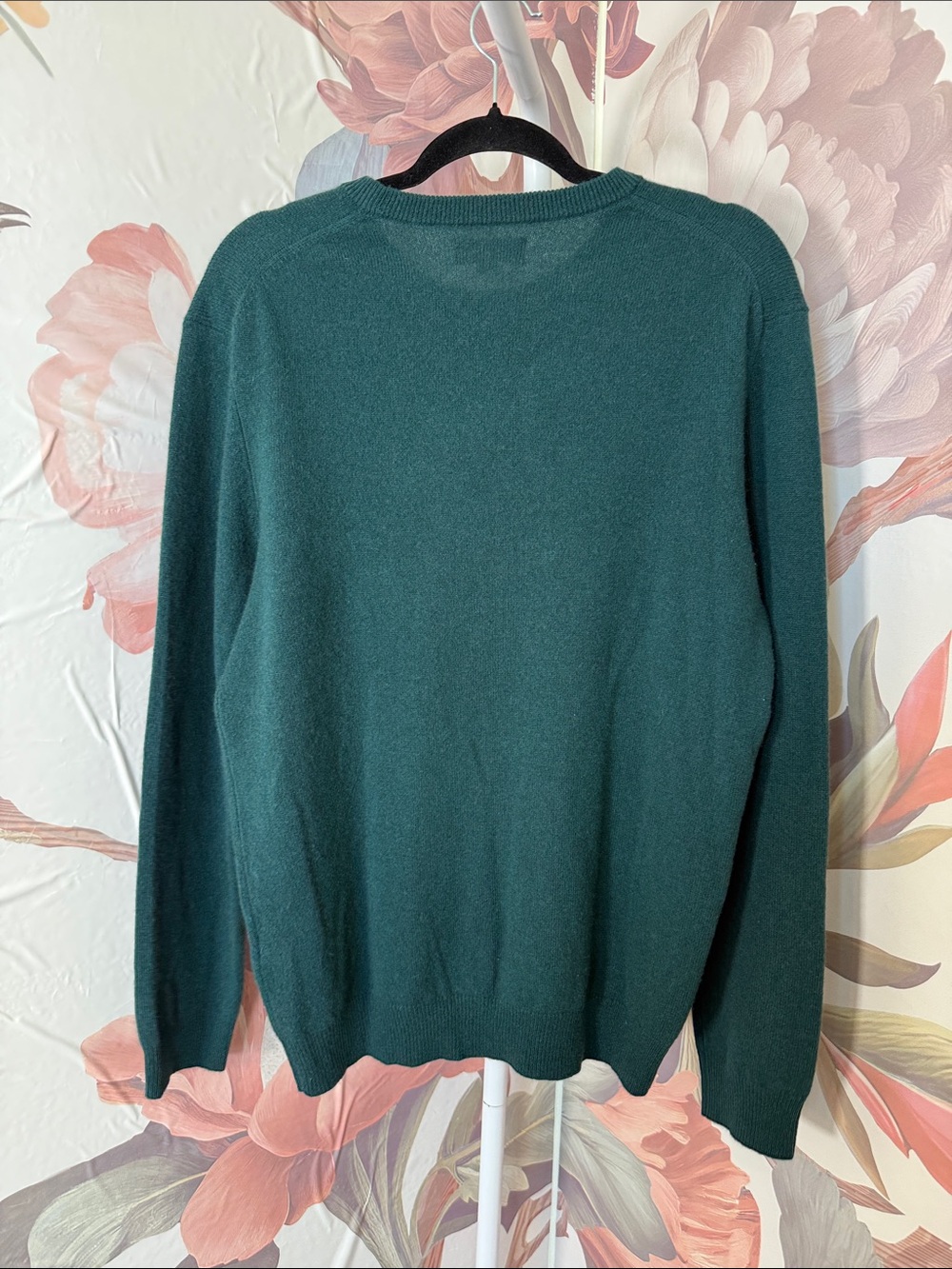 CASHMERE Club Room Luxury Men’s Dark Green Crewneck Sweater - Medium - Picture 3 of 6